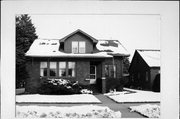 1819 MARKET ST, a Side Gabled house, built in La Crosse, Wisconsin in .