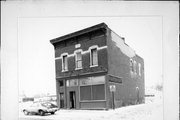 516 ST CLOUD ST, a Italianate small retail building, built in La Crosse, Wisconsin in 1895.