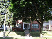 1039 S LAYTON BLVD, a Colonial Revival/Georgian Revival house, built in Milwaukee, Wisconsin in 1919.