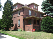 2115 S LAYTON BLVD, a American Foursquare house, built in Milwaukee, Wisconsin in 1908.