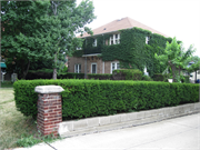 2158-2160 S LAYTON BLVD 2158-2160 S LAYTON BLVD, a Colonial Revival/Georgian Revival house, built in Milwaukee, Wisconsin in 1934.