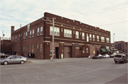 505 S BARSTOW ST, a Twentieth Century Commercial large retail building, built in Eau Claire, Wisconsin in 1917.