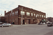 505 S BARSTOW ST, a Twentieth Century Commercial retail building, built in Eau Claire, Wisconsin in 1917.