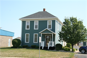 1001 N MADISON ST, a Two Story Cube house, built in Lancaster, Wisconsin in 1900.