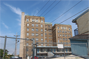 3035 W WISCONSIN AVE, a Neoclassical/Beaux Arts apartment/condominium, built in Milwaukee, Wisconsin in 1925.