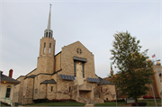 3022 W WISCONSIN AVE, a Late Gothic Revival house of worship, built in Milwaukee, Wisconsin in 1954.