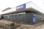 2537 W WISCONSIN AVE, a Late-Modern bank/financial institution, built in Milwaukee, Wisconsin in 1967.