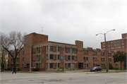 2801 W WISCONSIN AVE, a Contemporary live-in care facility/sanitarium, built in Milwaukee, Wisconsin in 1969.