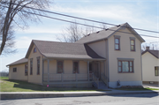 1013 MAIN ST 1013 MAIN ST, a Gabled Ell house, built in St. Cloud, Wisconsin in .