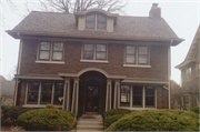 1818 N HI-MOUNT BLVD, a Neoclassical/Beaux Arts house, built in Milwaukee, Wisconsin in 1914.