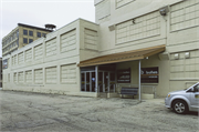 400 S 5TH ST, a Astylistic Utilitarian Building industrial bldg/manufacturing facility, built in Milwaukee, Wisconsin in 1911.