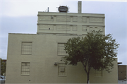 400 S 5TH ST, a Astylistic Utilitarian Building industrial building, built in Milwaukee, Wisconsin in 1911.