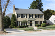 6311 N LAKE DR, a Colonial Revival/Georgian Revival house, built in Whitefish Bay, Wisconsin in 1938.