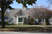 6335 N LAKE DR, a Colonial Revival/Georgian Revival house, built in Whitefish Bay, Wisconsin in 1937.