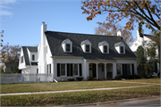 6105 N BERKELEY BLVD, a Colonial Revival/Georgian Revival house, built in Whitefish Bay, Wisconsin in 1935.