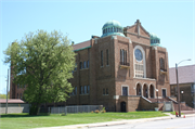 2432 N TEUTONIA AVE, a Neoclassical synagogue/temple, built in Milwaukee, Wisconsin in 1925.