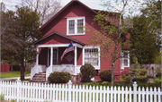 521 S STATE ST, a Front Gabled house, built in Waupaca, Wisconsin in 1913.
