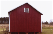642 Fritz Road, a Astylistic Utilitarian Building Agricultural - outbuilding, built in Montrose, Wisconsin in 1900.