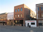 131 S WASHINGTON ST, a Commercial Vernacular small retail building, built in Green Bay, Wisconsin in 1940.