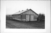 1606 S KINNEY COULEE RD, a Astylistic Utilitarian Building corn crib, built in Onalaska, Wisconsin in .