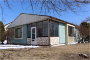 2215 STATE ROAD, a Lustron house, built in La Crosse, Wisconsin in 1949.