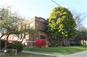 1741 WAUWATOSA AVE, a Neoclassical/Beaux Arts school – elem/middle/jr high/high, built in Wauwatosa, Wisconsin in 1921.
