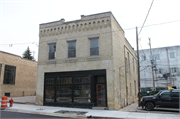 1430 UNDERWOOD AVE, a Commercial Vernacular city/town/village hall/auditorium, built in Wauwatosa, Wisconsin in 1899.