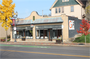 6528-6530 W NORTH AVE, a Spanish/Mediterranean Styles large retail building, built in Wauwatosa, Wisconsin in 1929.