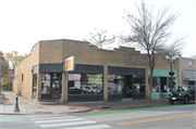 6901-6905 W NORTH AVE, a Twentieth Century Commercial retail building, built in Wauwatosa, Wisconsin in 1923.