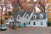 1220 DEWEY AVE, a Colonial Revival/Georgian Revival nursing home/sanitarium, built in Wauwatosa, Wisconsin in 1940.