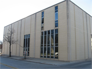 129 N MADISON ST 129 N MADISON ST, a Contemporary large office building, built in Green Bay, Wisconsin in 1969.