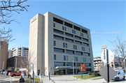 925 N 87TH ST, a Contemporary large office building, built in Wauwatosa, Wisconsin in 1976.