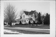 412 N LEONARD ST, a Queen Anne house, built in West Salem, Wisconsin in 1900.