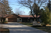 W269 S3444 MERRILL HILLS RD W269 S3444 MERRILL HILLS RD, a Ranch house, built in Waukesha, Wisconsin in 1948.