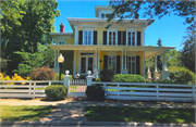 237 S 10TH ST, a Italianate house, built in La Crosse, Wisconsin in 1859.