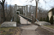 Glen Park Suspension Footbridge, a Structure.