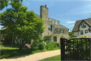 2030-2036 N LAKE DR, a Colonial Revival/Georgian Revival duplex/two-flat, built in Milwaukee, Wisconsin in 1937.