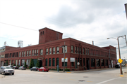 1127 W ST PAUL AVE, a Astylistic Utilitarian Building industrial building, built in Milwaukee, Wisconsin in 1912.