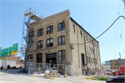 422 N 15TH ST, a Astylistic Utilitarian Building industrial bldg/manufacturing facility, built in Milwaukee, Wisconsin in 1901.