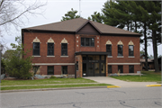 115 S 3RD ST, a Neoclassical/Beaux Arts elementary, middle, jr.high, or high, built in Eagle River, Wisconsin in 1926.