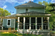 230 BAYLEY AVE, a American Foursquare house, built in Platteville, Wisconsin in 1908.