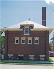 2221 N TERRACE AVE (REAR), a Colonial Revival/Georgian Revival carriage house, built in Milwaukee, Wisconsin in 1905.