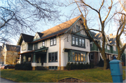 2583-2589 N LAKE DR, a English Revival Styles house, built in Milwaukee, Wisconsin in 1915.