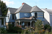 4 Fifield Row 4 Fifield Row, a Queen Anne house, built in Ashland, Wisconsin in 1887.