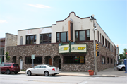 833 W HISTORIC MITCHELL ST (AKA 833-839 W HISTORIC MITCHELL ST), a Astylistic Utilitarian Building small retail building, built in Milwaukee, Wisconsin in 1895.