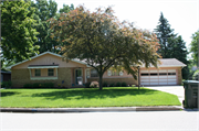 213 S CLAY ST, a Ranch house, built in De Pere, Wisconsin in 1961.