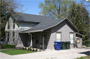 336 COLLEGE AVE, a Gabled Ell house, built in De Pere, Wisconsin in .