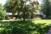 800 E ST FRANCIS RD, a Ranch house, built in De Pere, Wisconsin in 1955.
