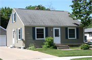 902 MANSION ST, a Side Gabled house, built in De Pere, Wisconsin in 1941.
