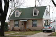 2406 MYRTLE ST, a Side Gabled house, built in Madison, Wisconsin in 1947.
